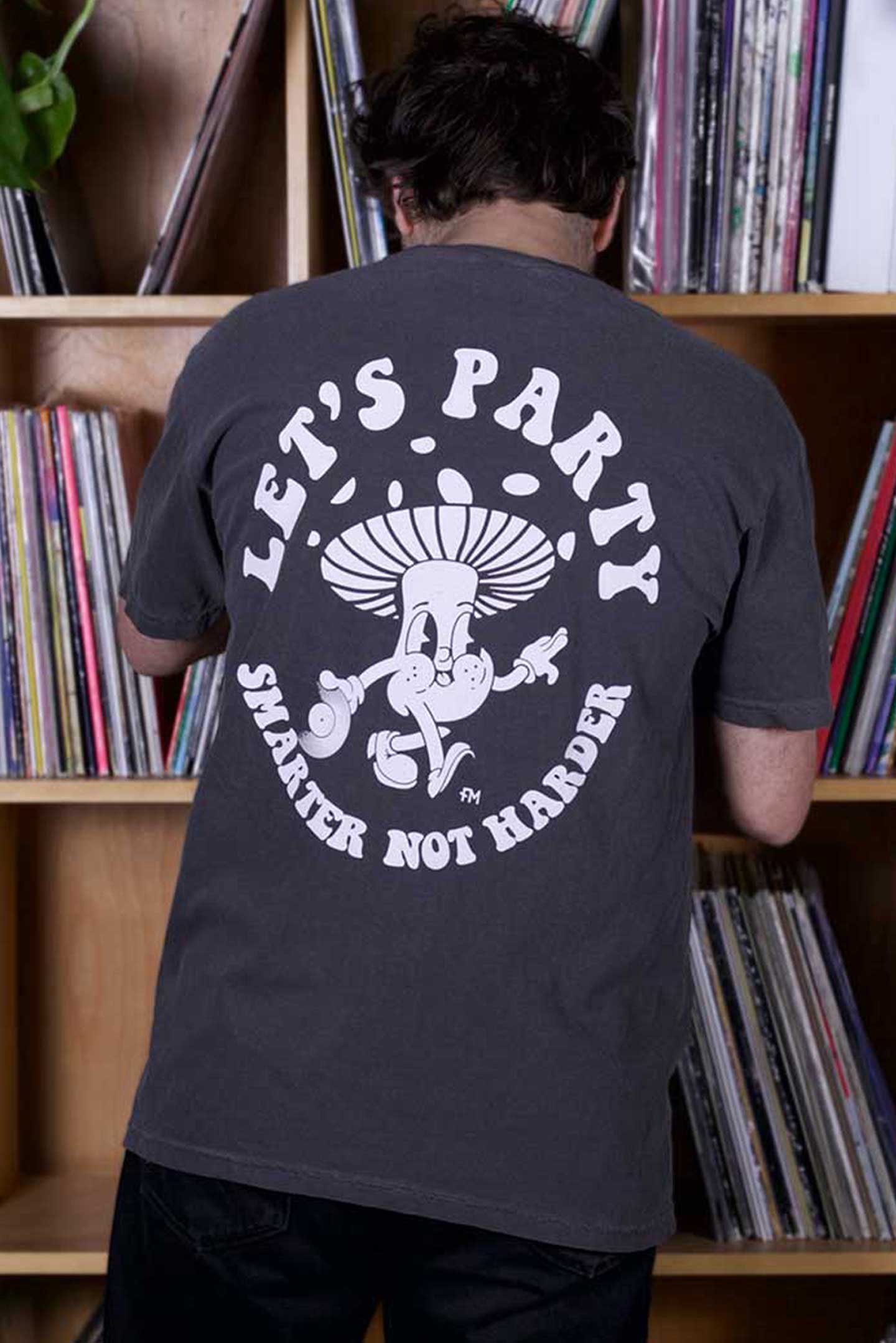 FM - Let's Party 3.0 -  Tee - Unisex - Pepper